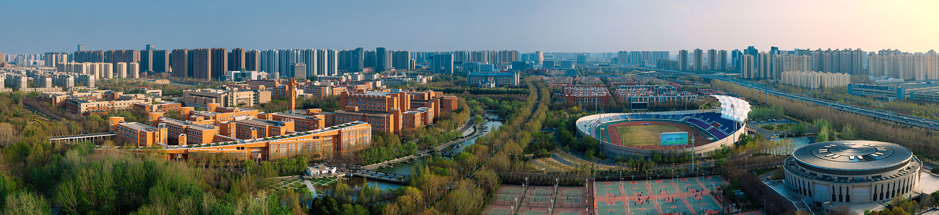 ZZU hosts on-campus event of China Intl College Students' Innovation Competition