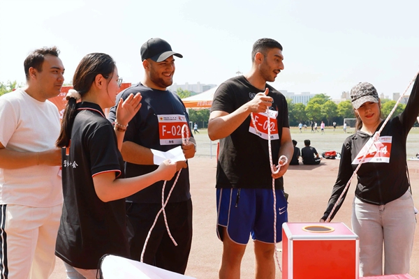 Guardian of life: ZZU hosts Red Cross Humanitarian Fun Run